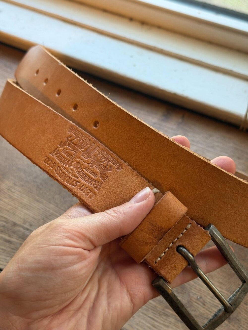 Levi’s Full Grain Leather Belt Tan Two Horse Embossed Size 38 / 95